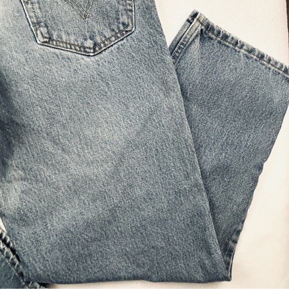 Vintage Levi’s 550 Light Wash Faded Relaxed Tapered Loose “Mom” Jeans Size 34/30 - Picture 3 of 15